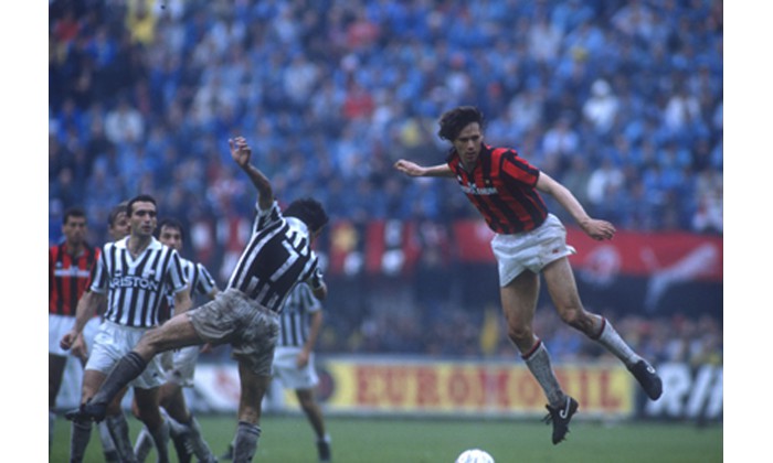 Marco Van Basten vs. Juventus